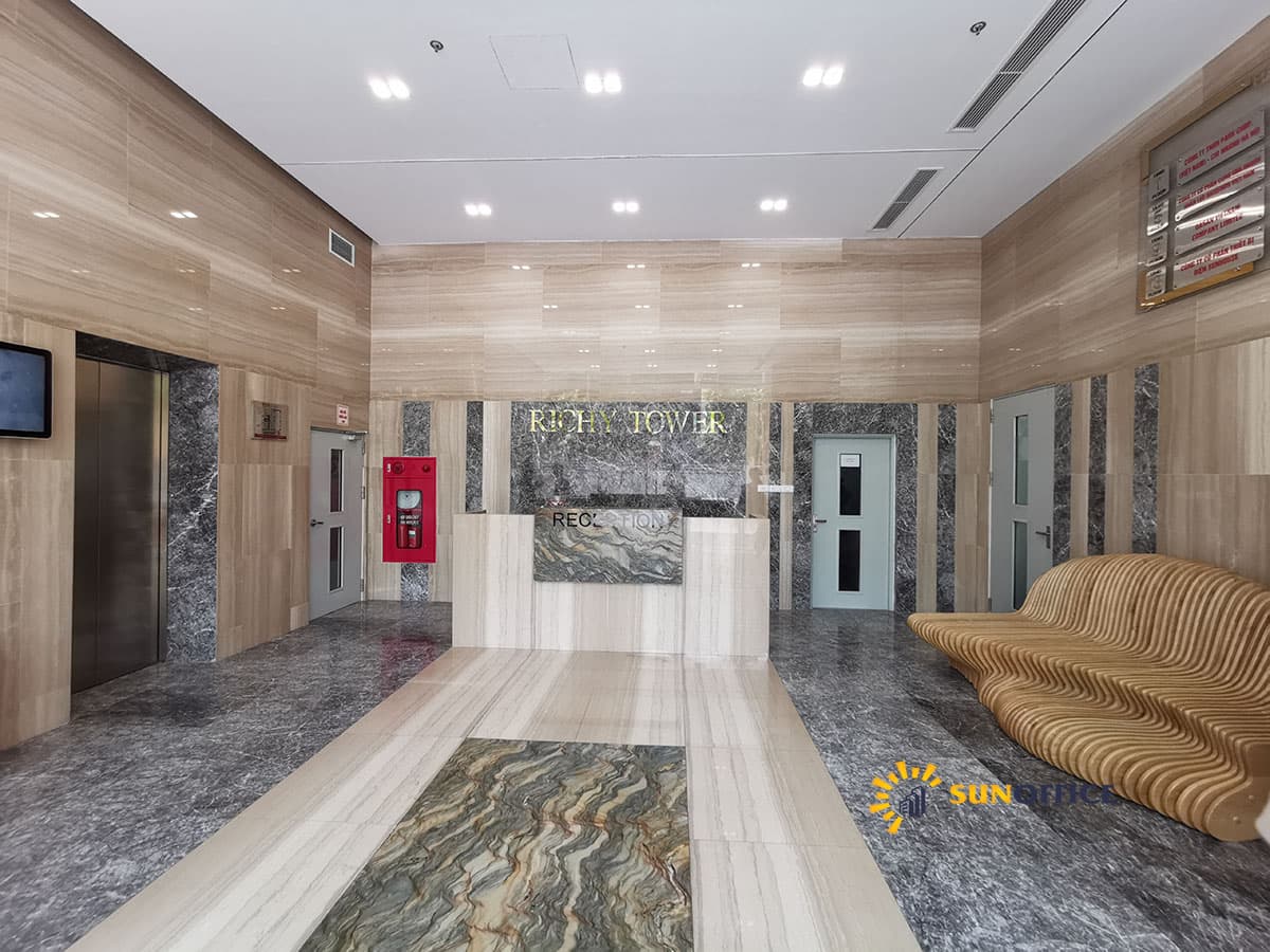 Sảnh tòa nhà Richy Tower
