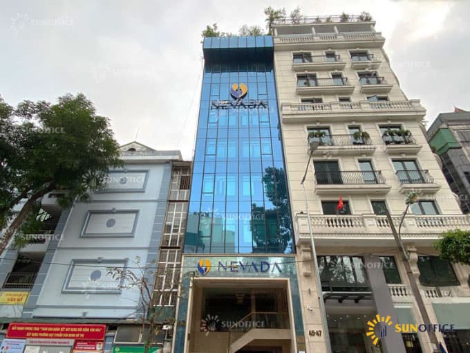 Tòa nhà số 43 Trần Xuân Soạn thừa hưởng vị trí đẹp, thuận tiện