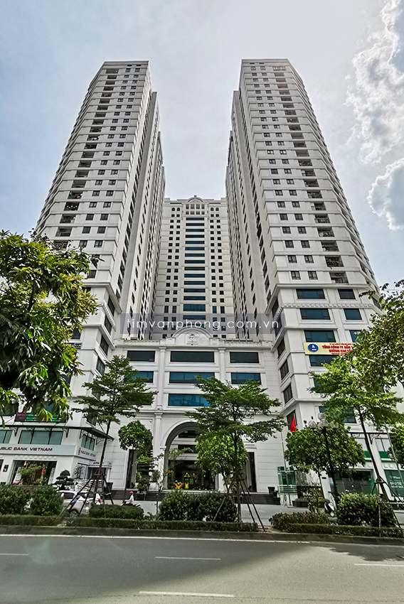 Central Point Trung Kính