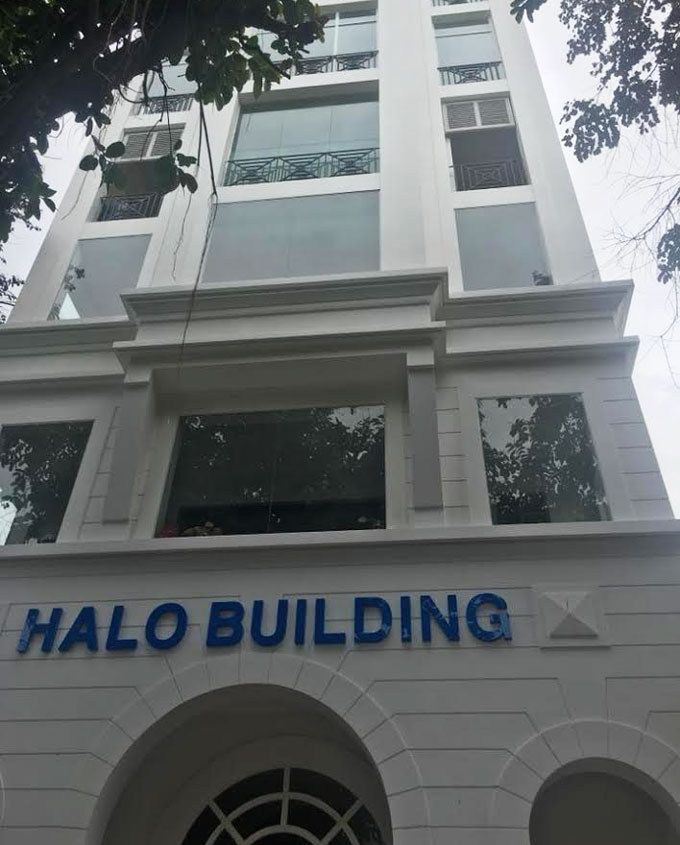 Tòa nhà halo Building