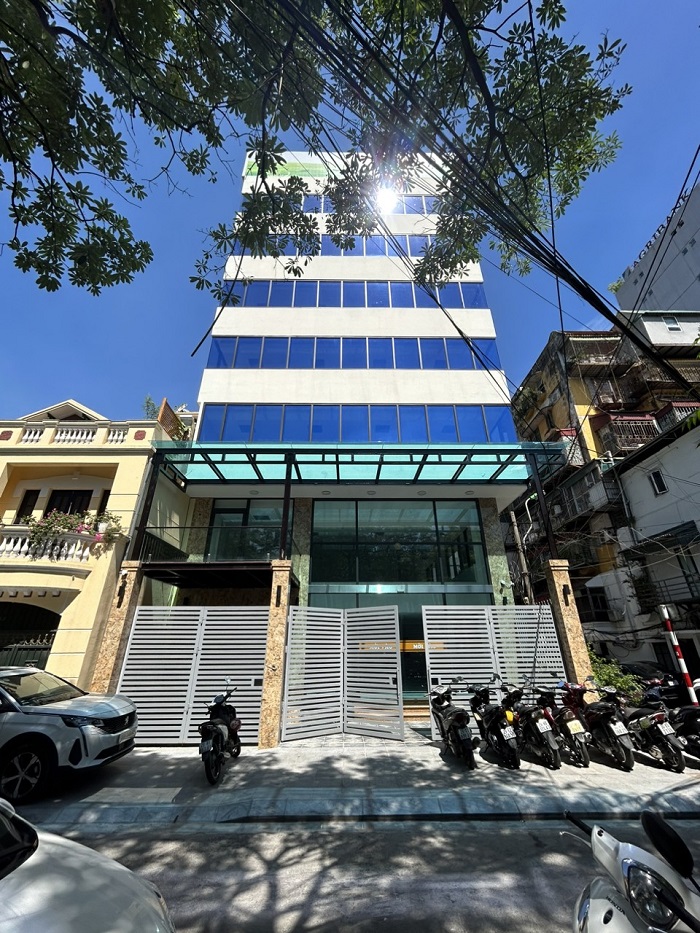 Tòa nhà 210 Giải Phóng