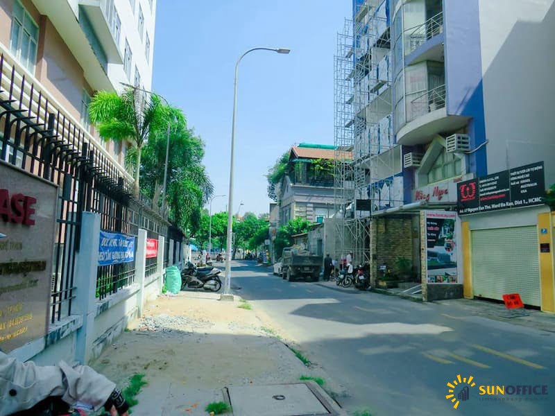 Đường Nguyễn Văn Thủ