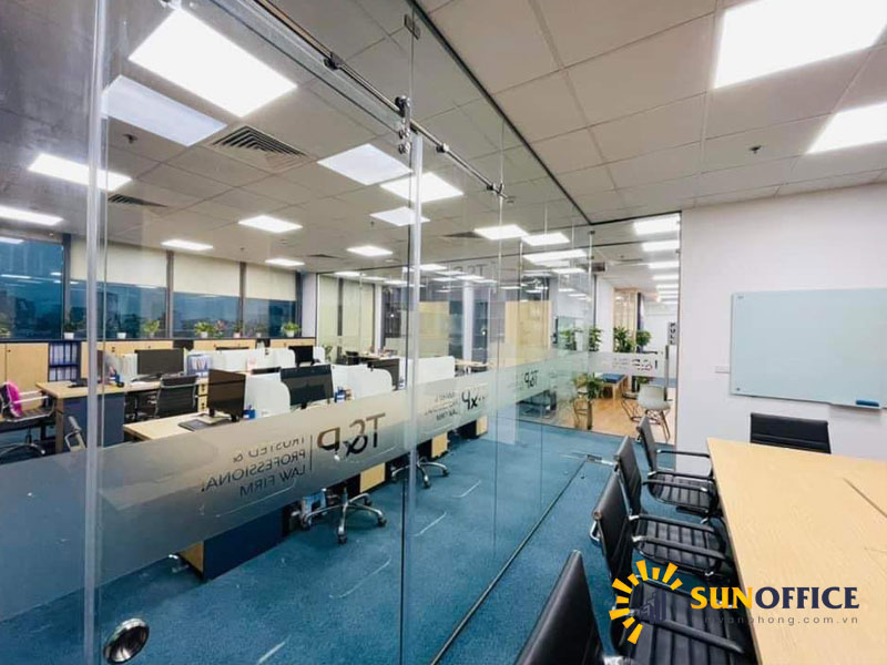 Cho thuê sàn văn phòng 190m2 tòa nhà Quang Minh, khu Ngoại Giao Đoàn