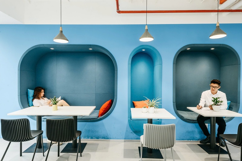 Văn phòng trọn gói UpGen Coworking Space Hoàng Cầu 7 vptg-UpGen-Coworking-Space-Peakview-Tower-36-hoang-cau-tien-ich-3