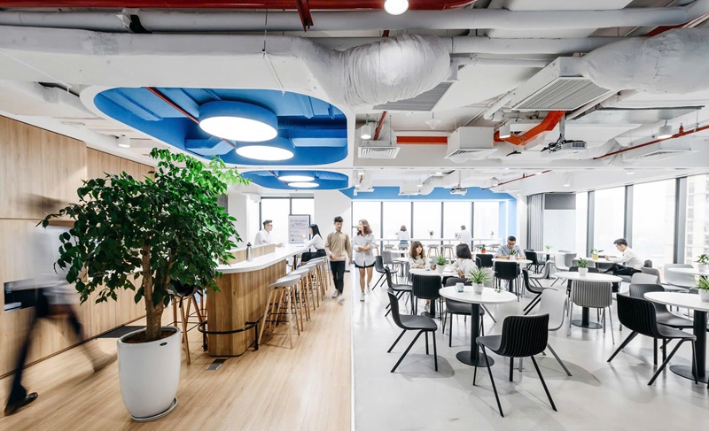 Văn phòng trọn gói UpGen Coworking Space Hoàng Cầu 4 vptg-UpGen-Coworking-Space-Peakview-Tower-36-hoang-cau-tien-ich2